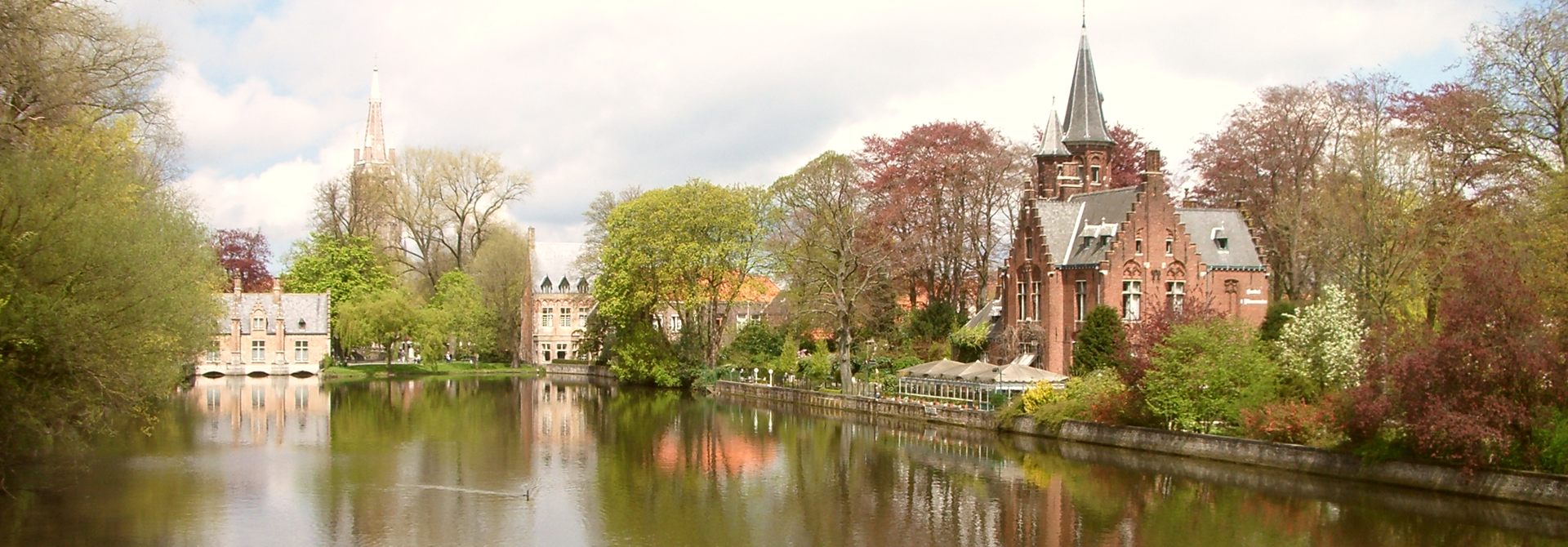 Bruges Lovers Lake Header